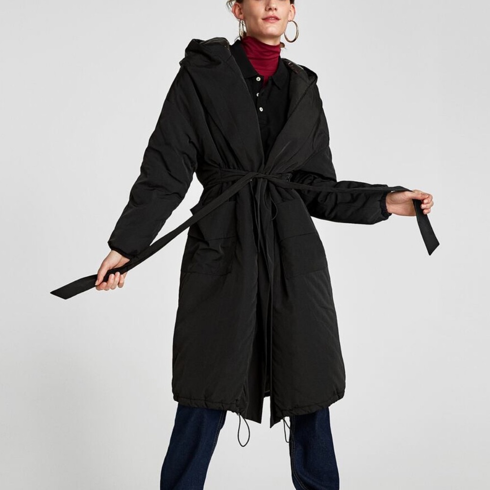 Puffer coat with hood 🖤